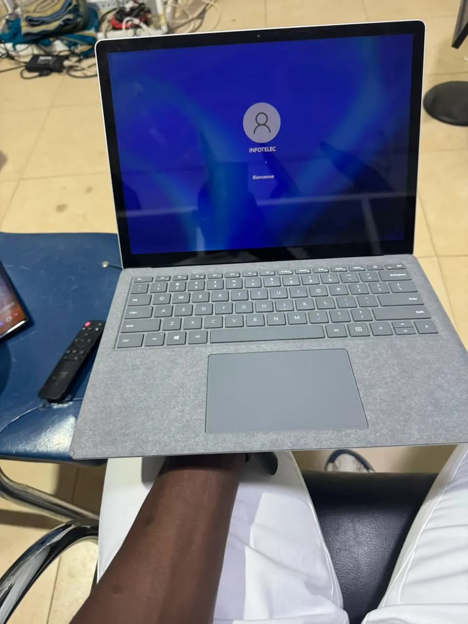 PC Portable Microsoft Surface Laptop