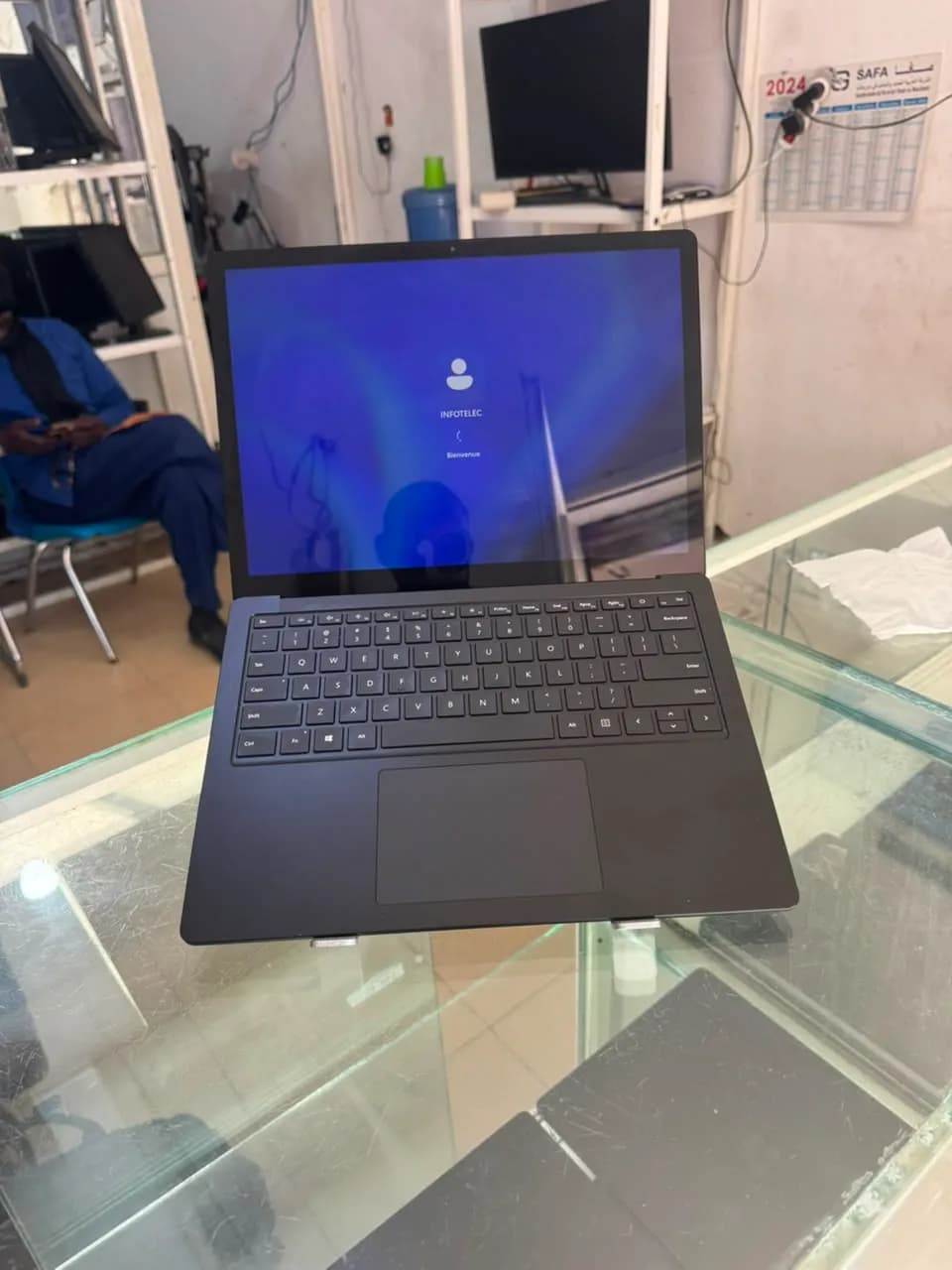 PC Portable Microsoft Surface Laptop (Modèle Non Spécifié)